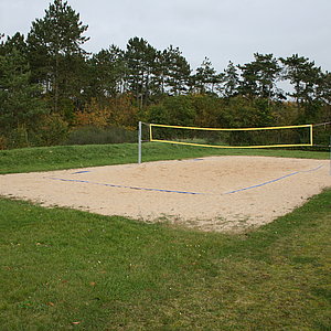 Beachvolleyball-Feld am Sportgelände